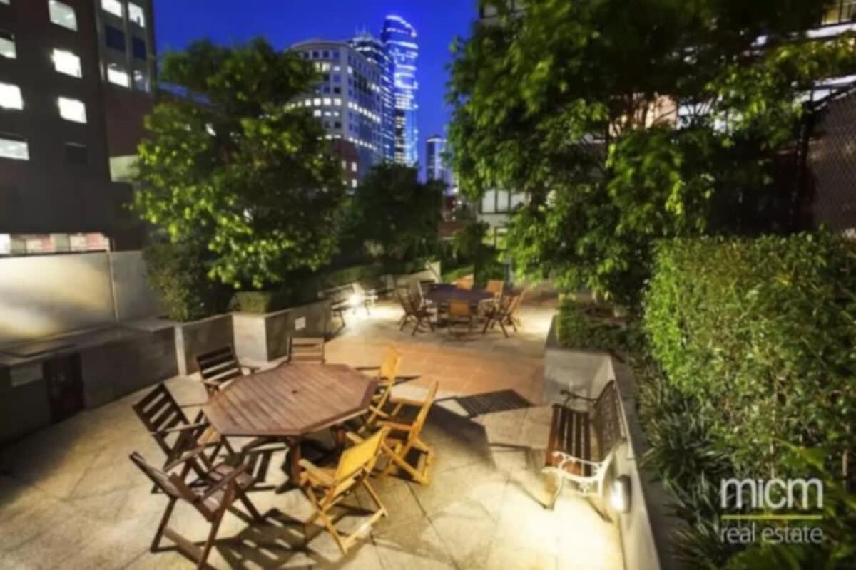 Penthouse Apartment In Melb Cbd Perfect Location Melbourne City Exterior foto